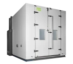 Из модульных панелей Климатическая камера большого размера типа Walk-In