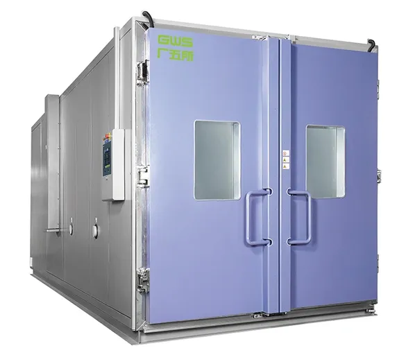 Монолитная климатическая камера большого размера типа Walk-In